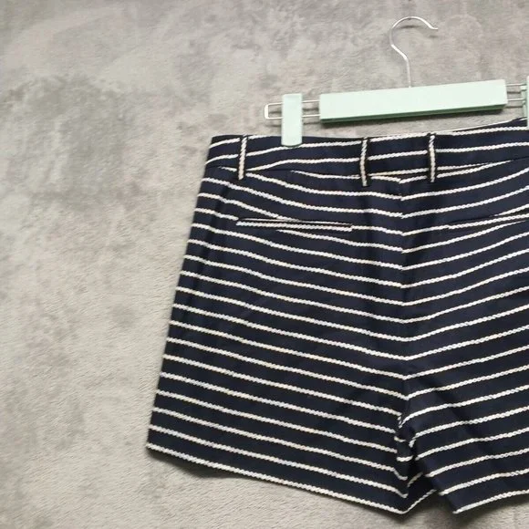 🍑CYNTHIA ROWLEY Women Casual Walking Shorts Striped Cotton Size 8(W34) - Picture 10 of 12